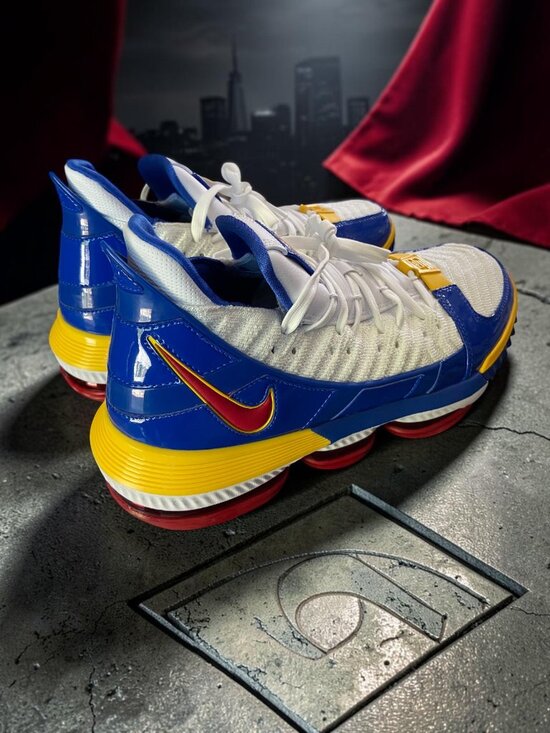 Nike LeBron 16 SuperBron 2018 Mens Basketball Shoes Size 11.5 Worn 2X CD2451 100